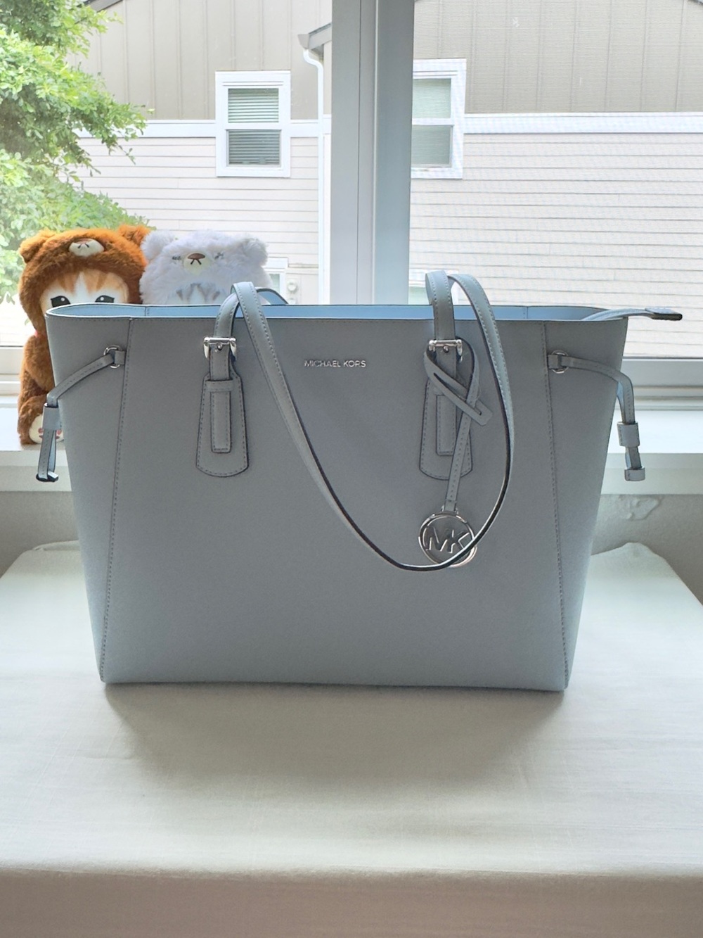 NWT🐬 Michael Kors PalaOcean Voyager Large Saffiano Leather Tote Bag
